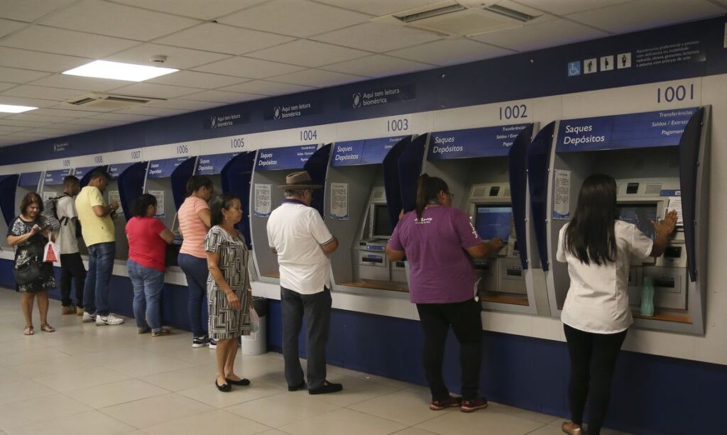 Bancos deixarão de realizar transferências por DOC a partir de hoje (15)