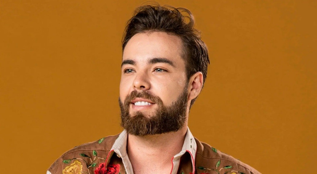 Ator Ignácio Luz, da novela "Terra e Paixão" da Rede Globo, assistirá ao último capítulo no Partage Rio Grande