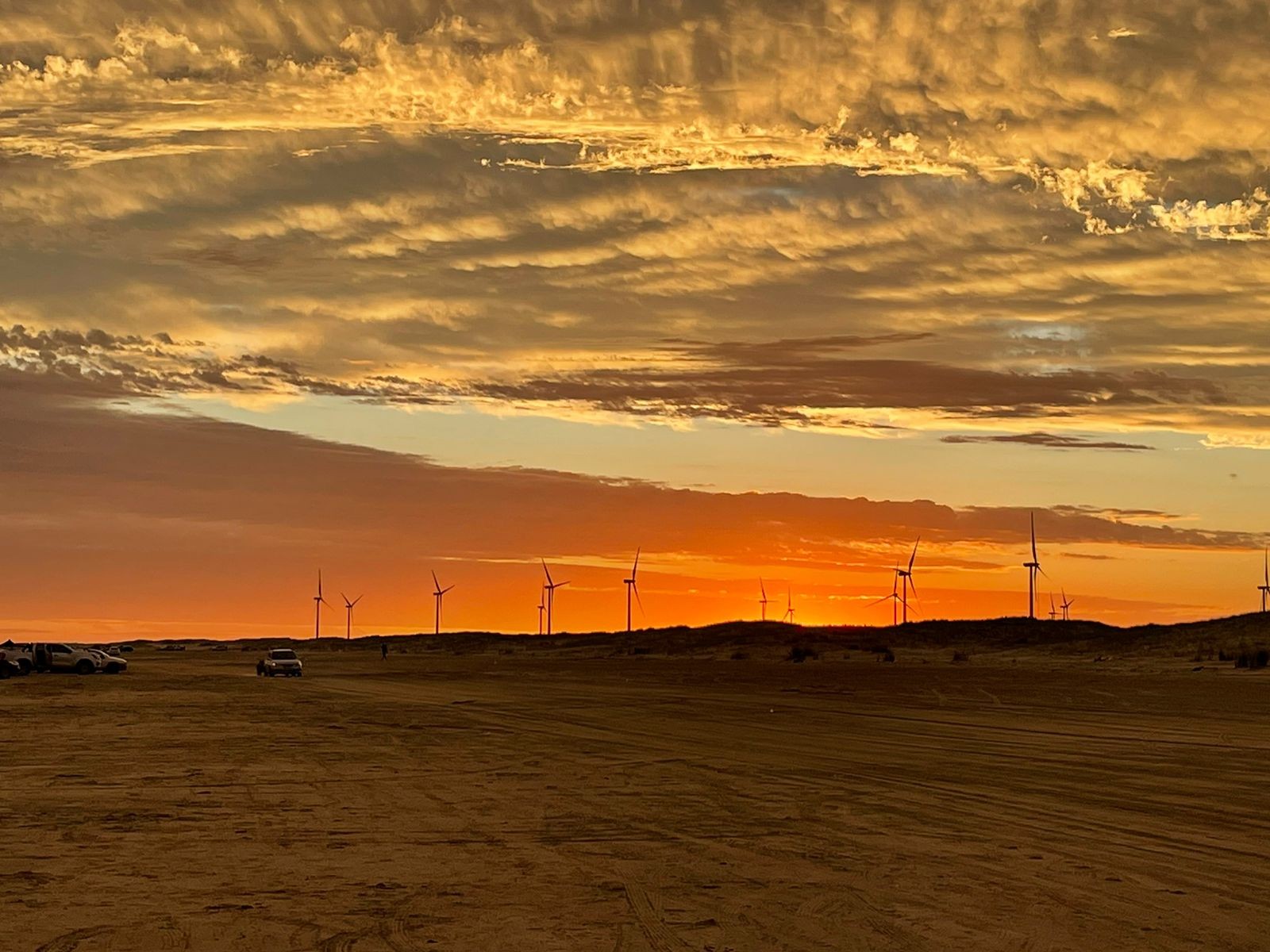 Música ao vivo: Grupo Oceano promove evento em alusão ao aniversário do Balneário Cassino 