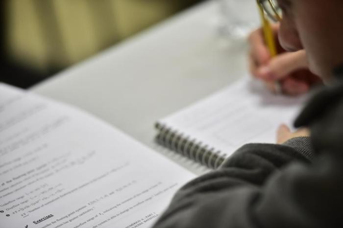 Smed de Rio Grande abre vagas para cursos gratuitos de inglês e espanhol