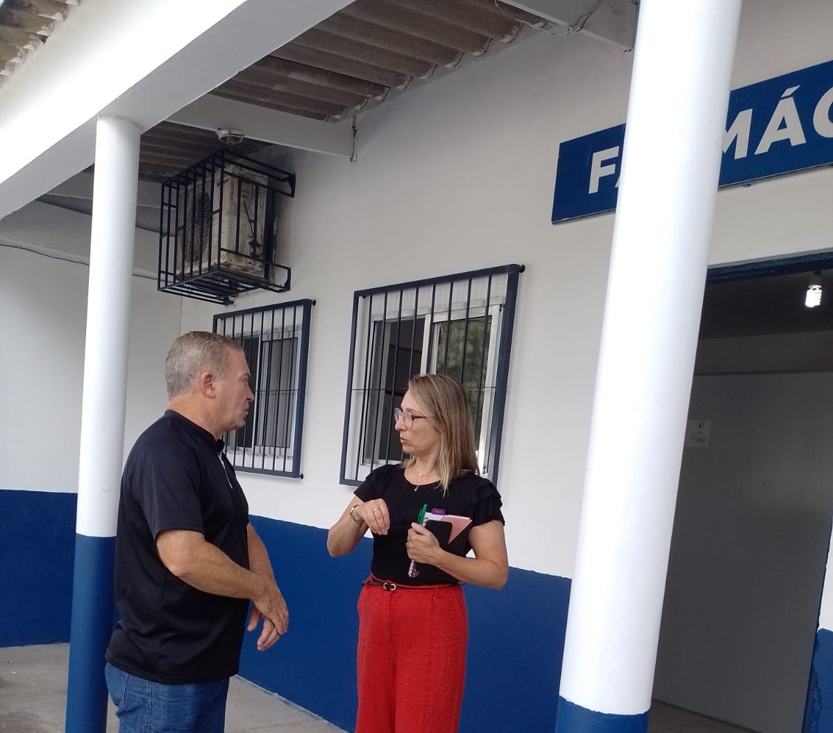 Executivo entrega novas instalações da Farmácia Descentralizada da Quinta