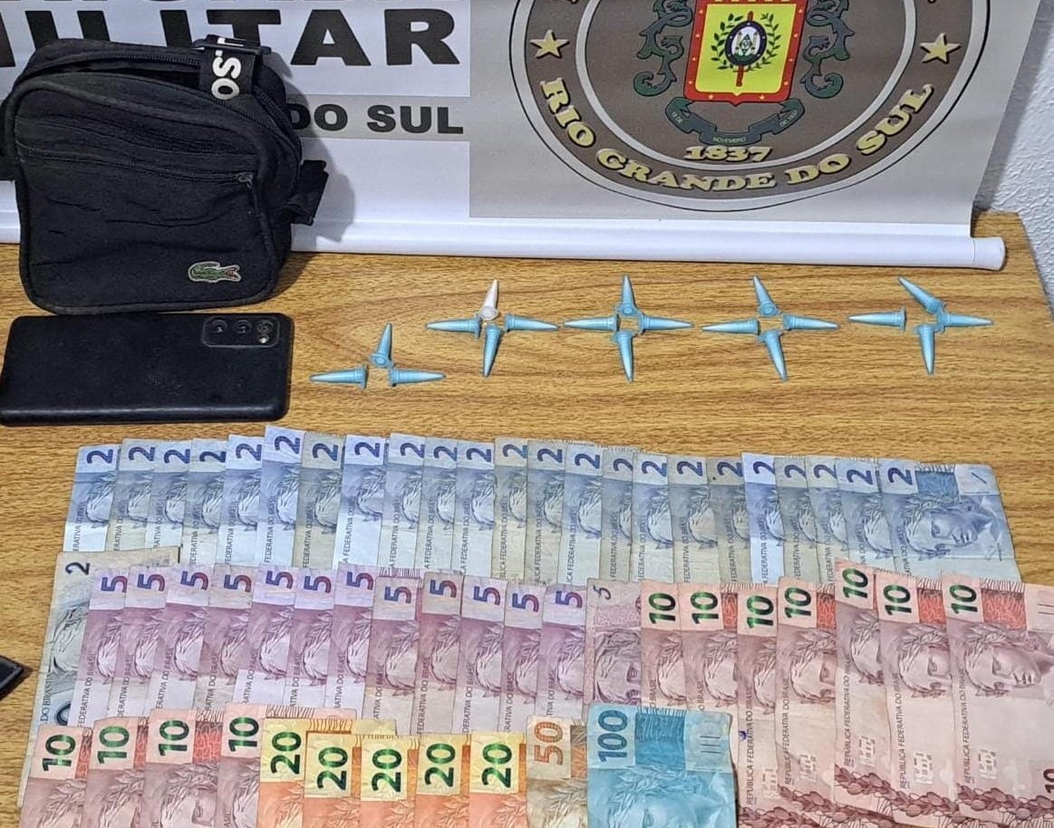 Homem é preso por tráfico de drogas no Parque Guanabara, em RG