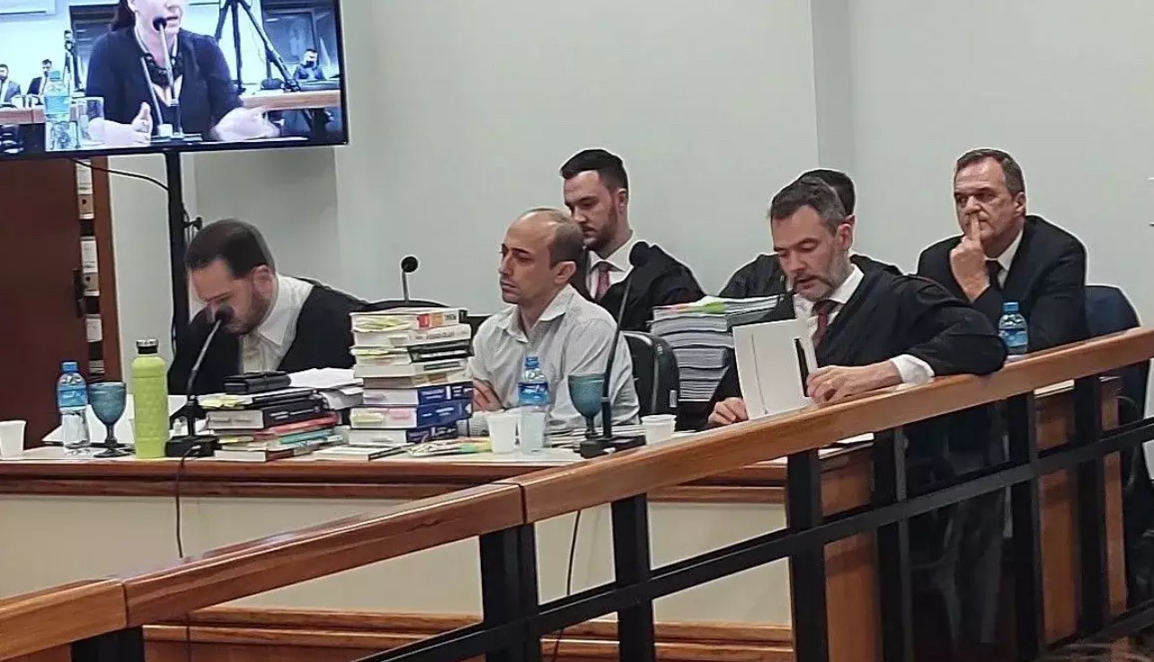 Caso Bernardo: Justiça mantém condenação de Leandro Boldrini
