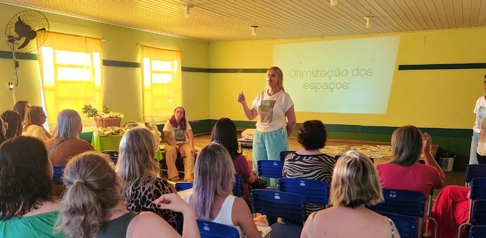 Conheça a professora Denise Lopes, nova secretária de Educação de Rio Grande