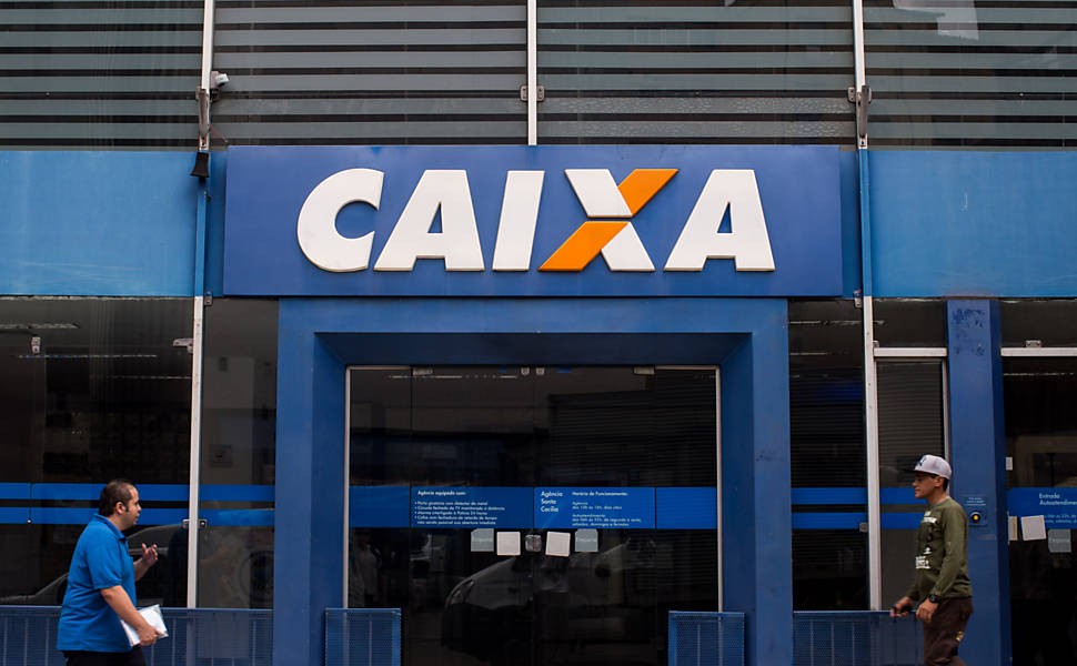 Com salários de até R$ 14.915, concurso da Caixa está com inscrições abertas até a próxima segunda-feira (25)
