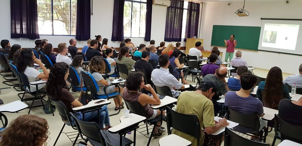 Furg segue com aulas suspensas nesta sexta-feira (22); escolas municipais avaliam retorno individualmente