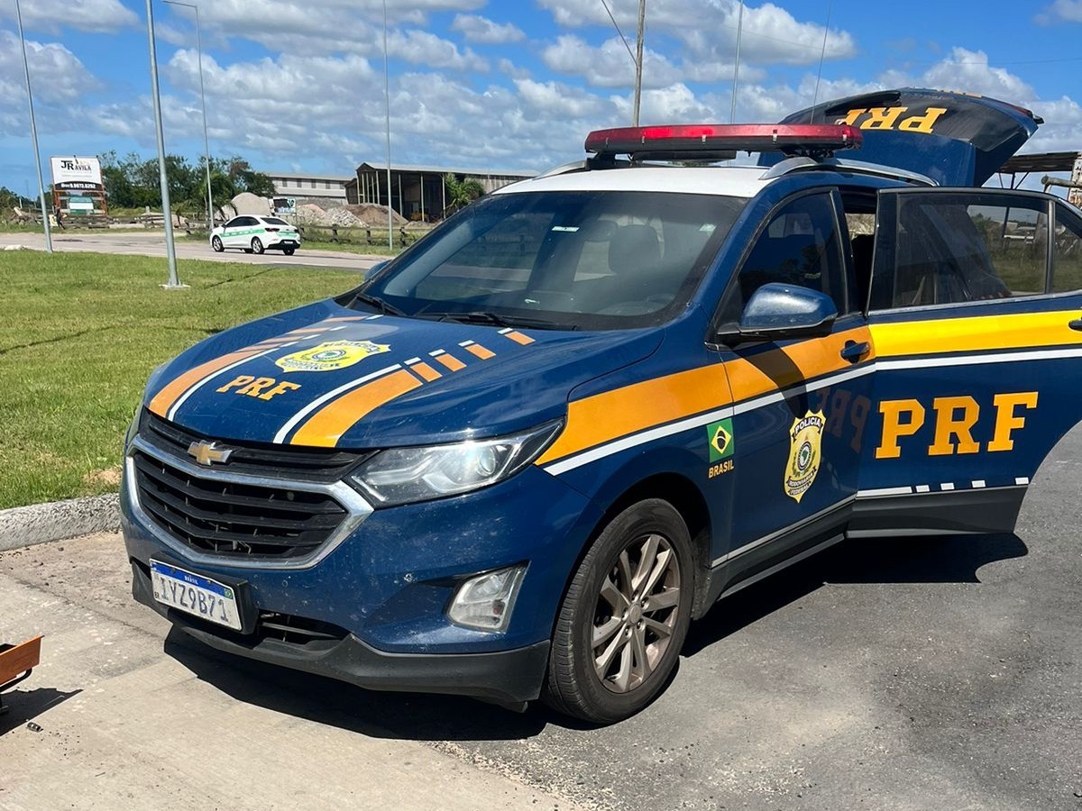 PRF prende homem em Rio Grande com maconha escondida no tanque de combustível