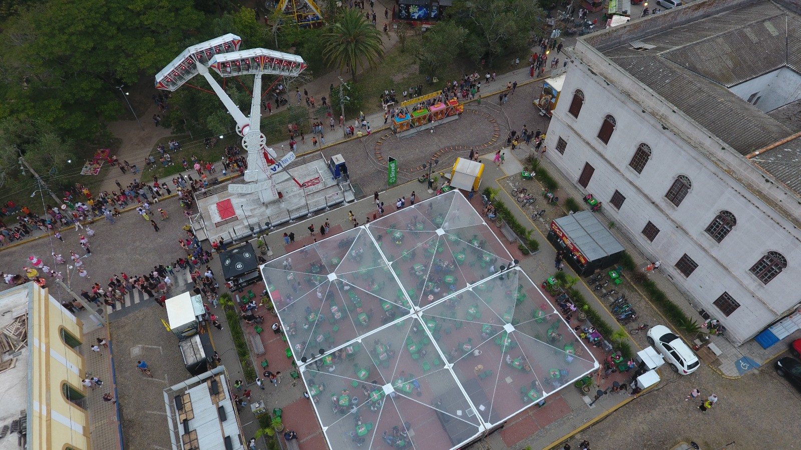 Com shows de pagode e evento de moda, Festimar chega ao penúltimo dia; confira programação 