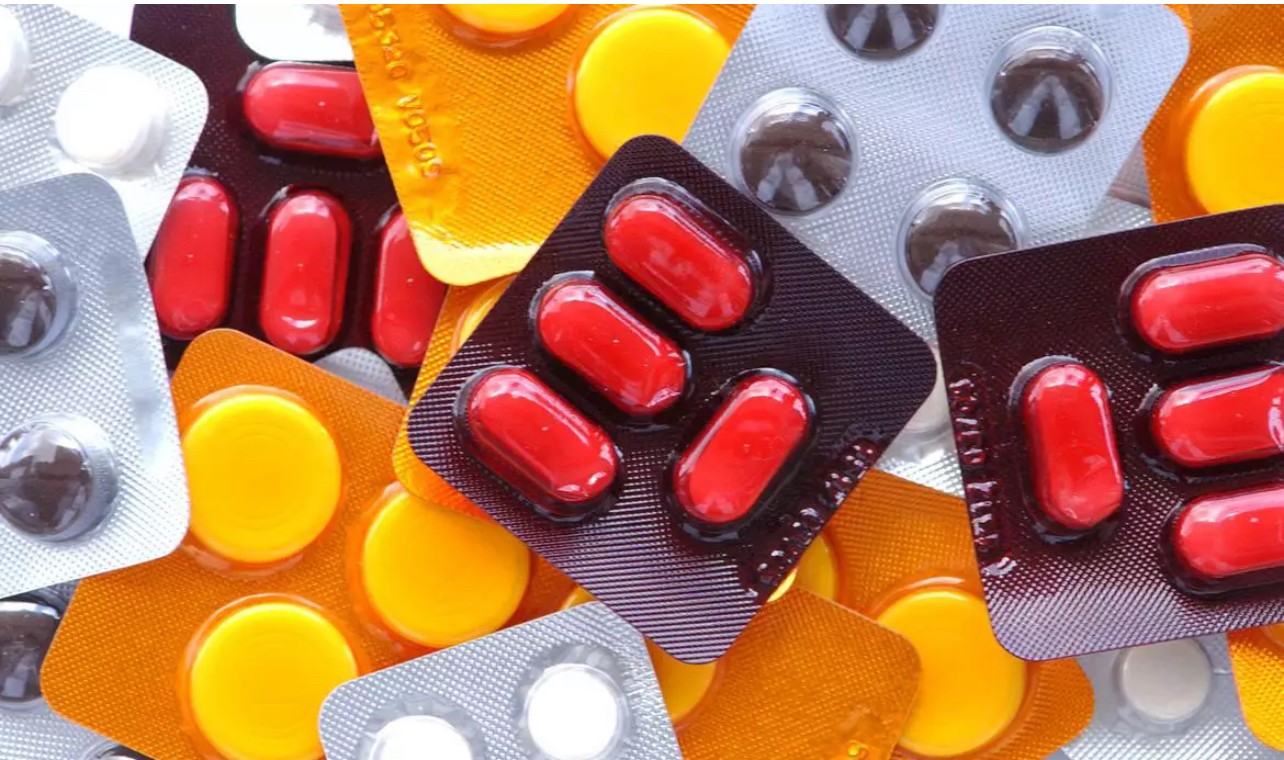 Aumento de até 4,5% no preço dos medicamentos começa a valer a partir deste domingo (31)