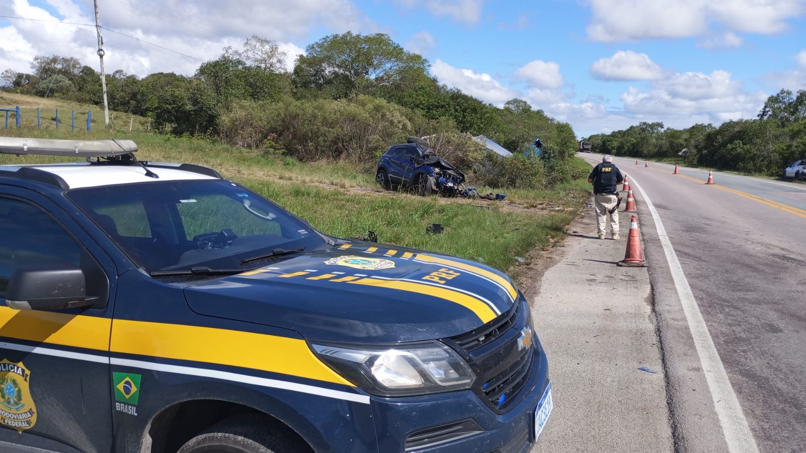 Motorista morre ao colidir de frente com carreta na BR-293 em Piratini