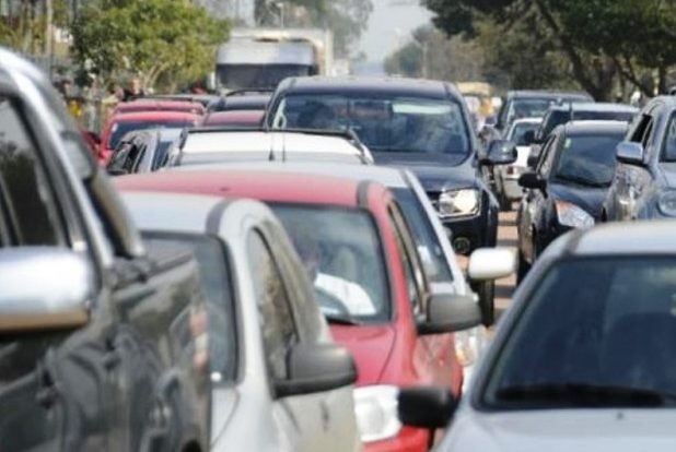 Vencimento de abril do IPVA 2024 para todos os finais de placa na próxima terça-feira (30)