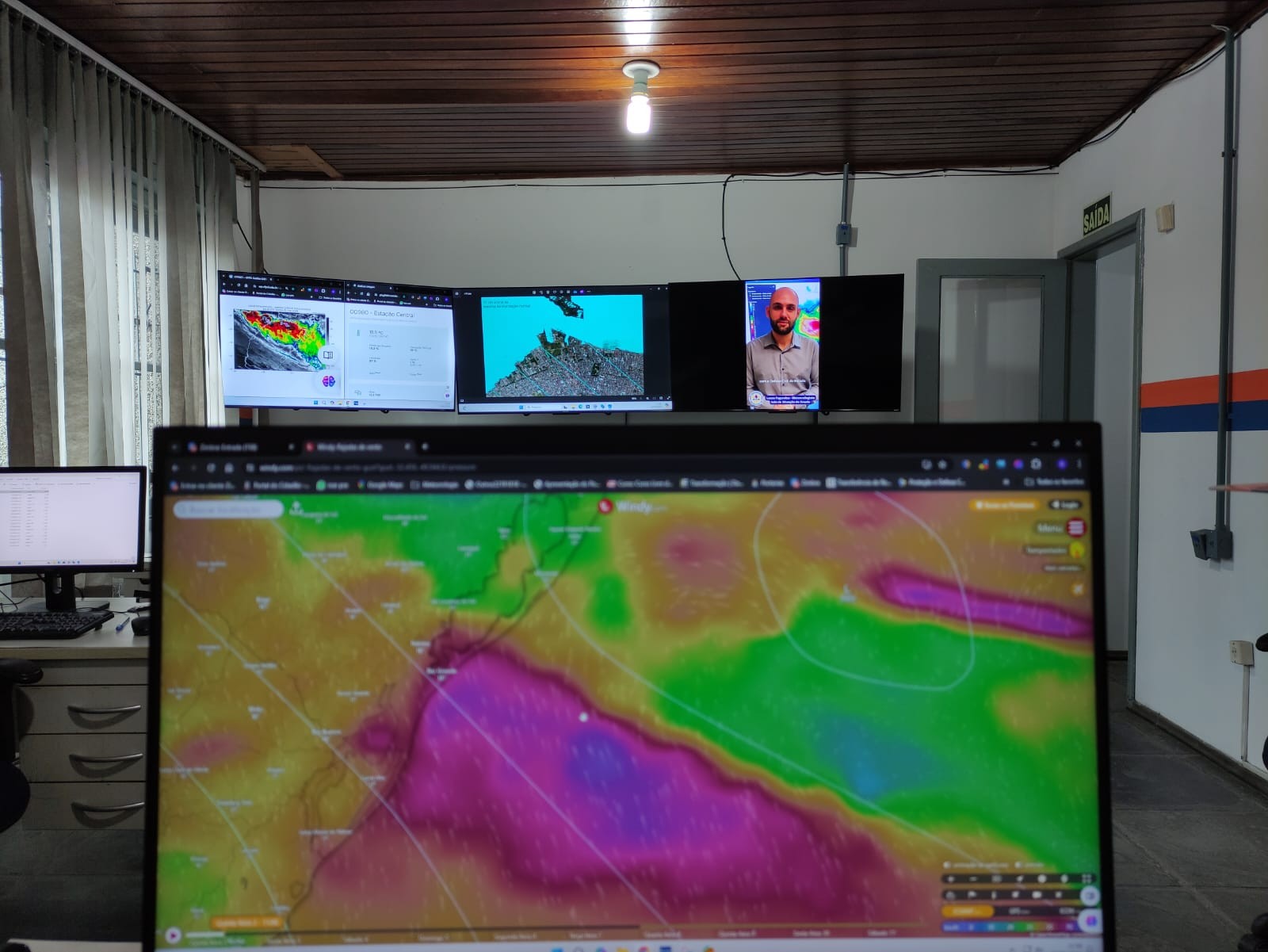 Defesa Civil de Rio Grande monitora nível da Lagoa dos Patos