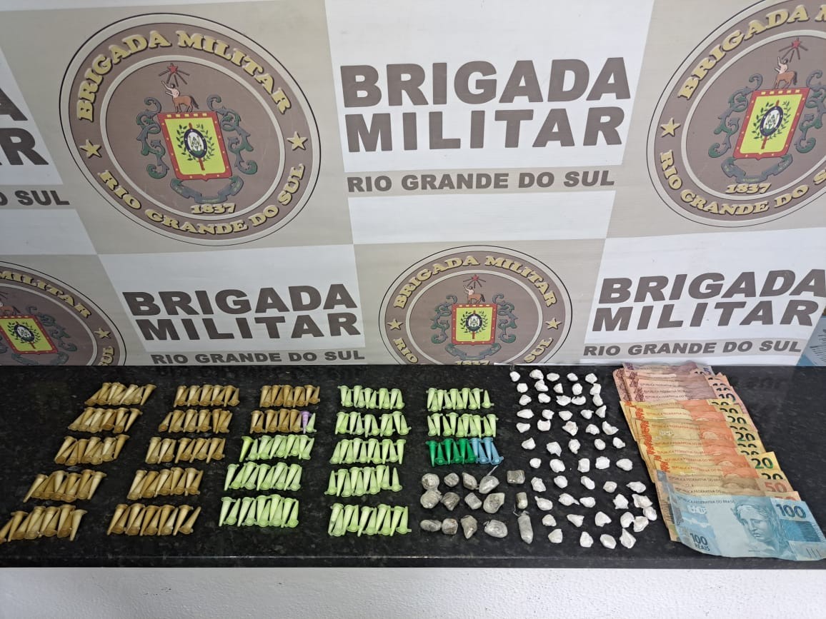 Brigada Militar apreende jovem por tráfico de entorpecentes no Bosque