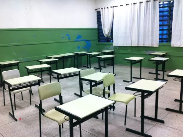 Aulas seguem suspensas neste começo de semana