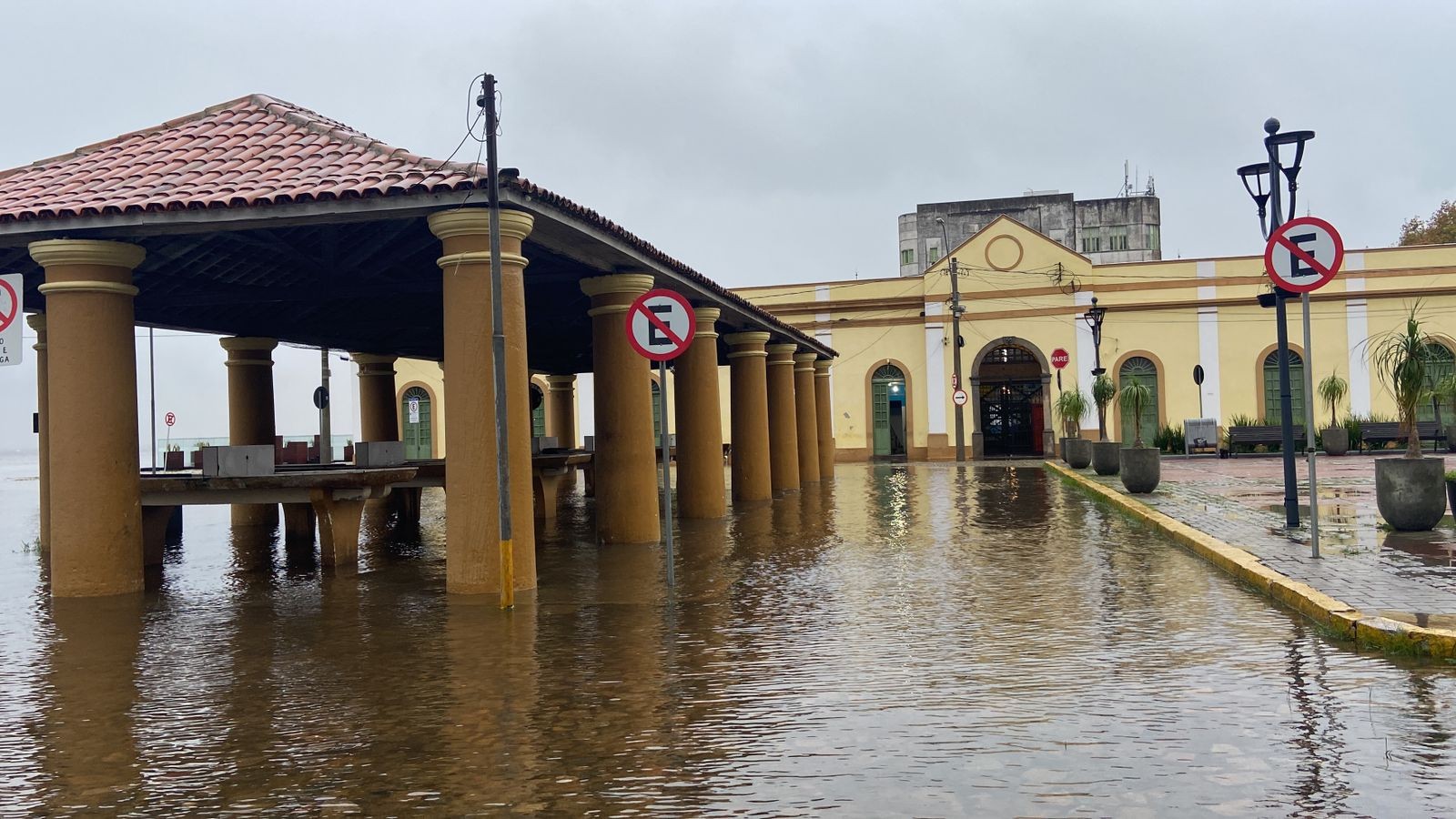 Atualização:  Lagoa dos Patos está a nove cm acima do nível do cais do CCMar