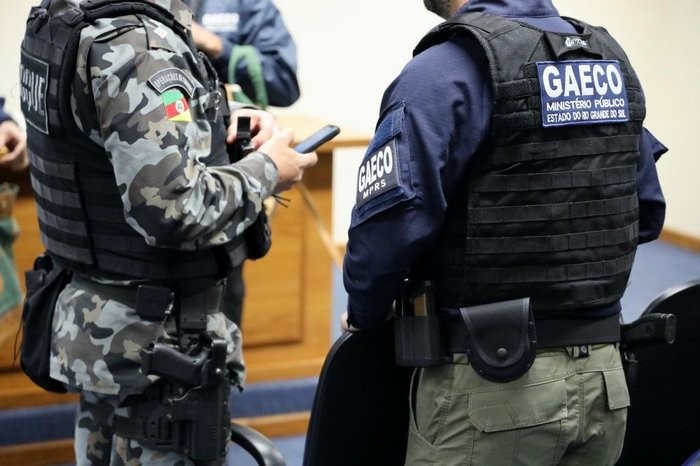 Justiça bloqueia 18 perfis falsos que pediam doações a vítimas da enchente para pix de contas particulares