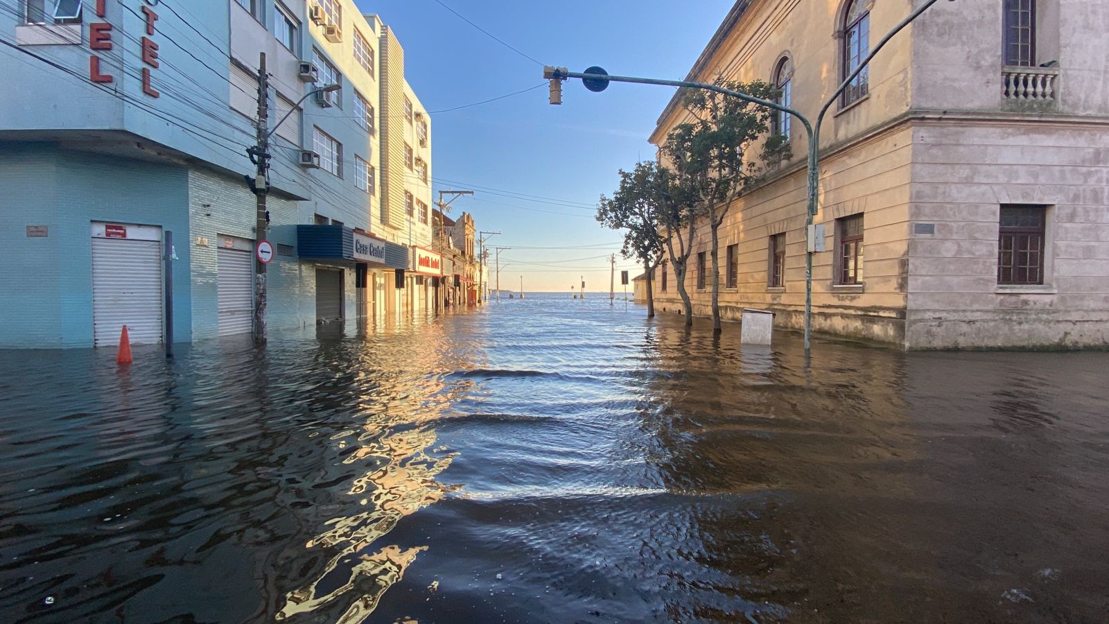 Metsul aponta para vento Sul forte a partir de sexta-feira (24); Lagoa dos Patos deve voltar a subir