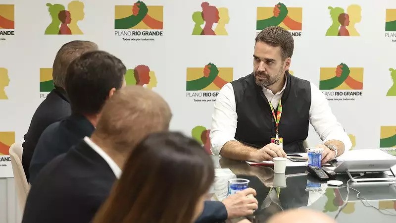 Servidores públicos estaduais receberão metade do 13º salário nesta sexta-feira (7)