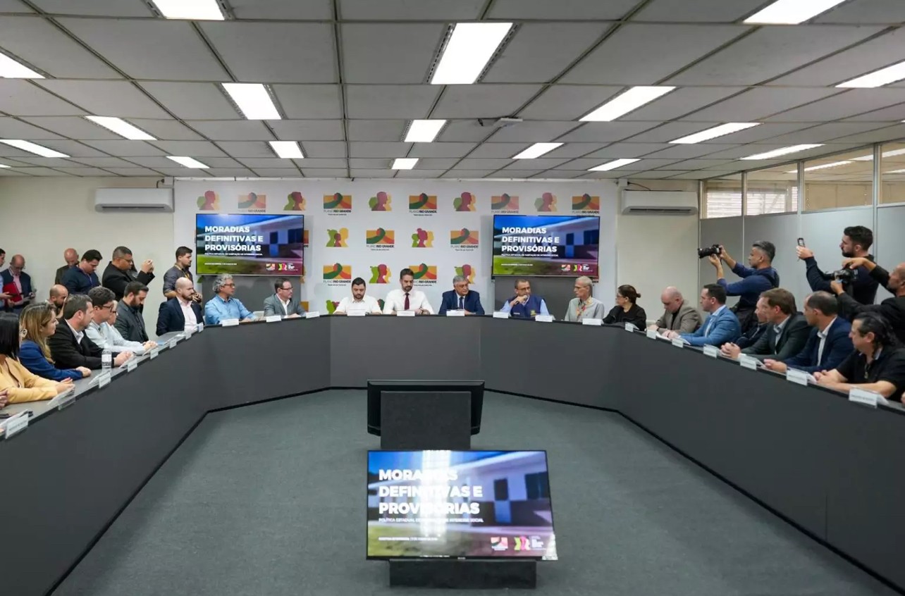 Governo gaúcho anuncia R$ 86 milhões para construção de moradias para atingidos pelas enchentes no Estado