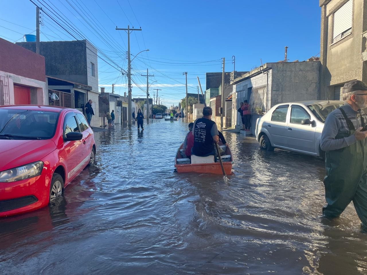 Mais de 43 mil familias rio-grandinas já foram cadastradas no Apoio Reconstrução