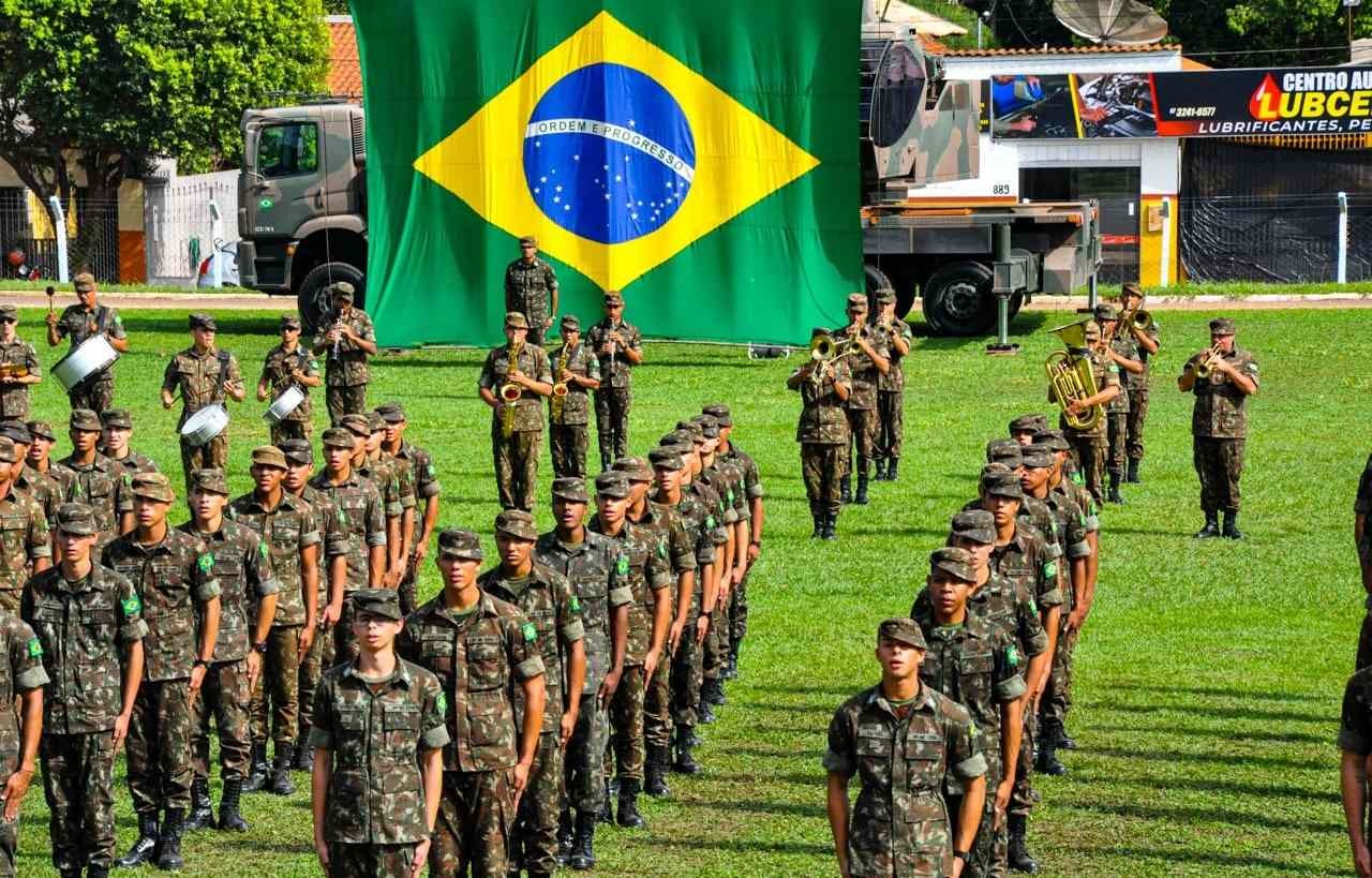 Jovens nascidos em 2006 têm até domingo (30) para realizar o alistamento militar obrigatório