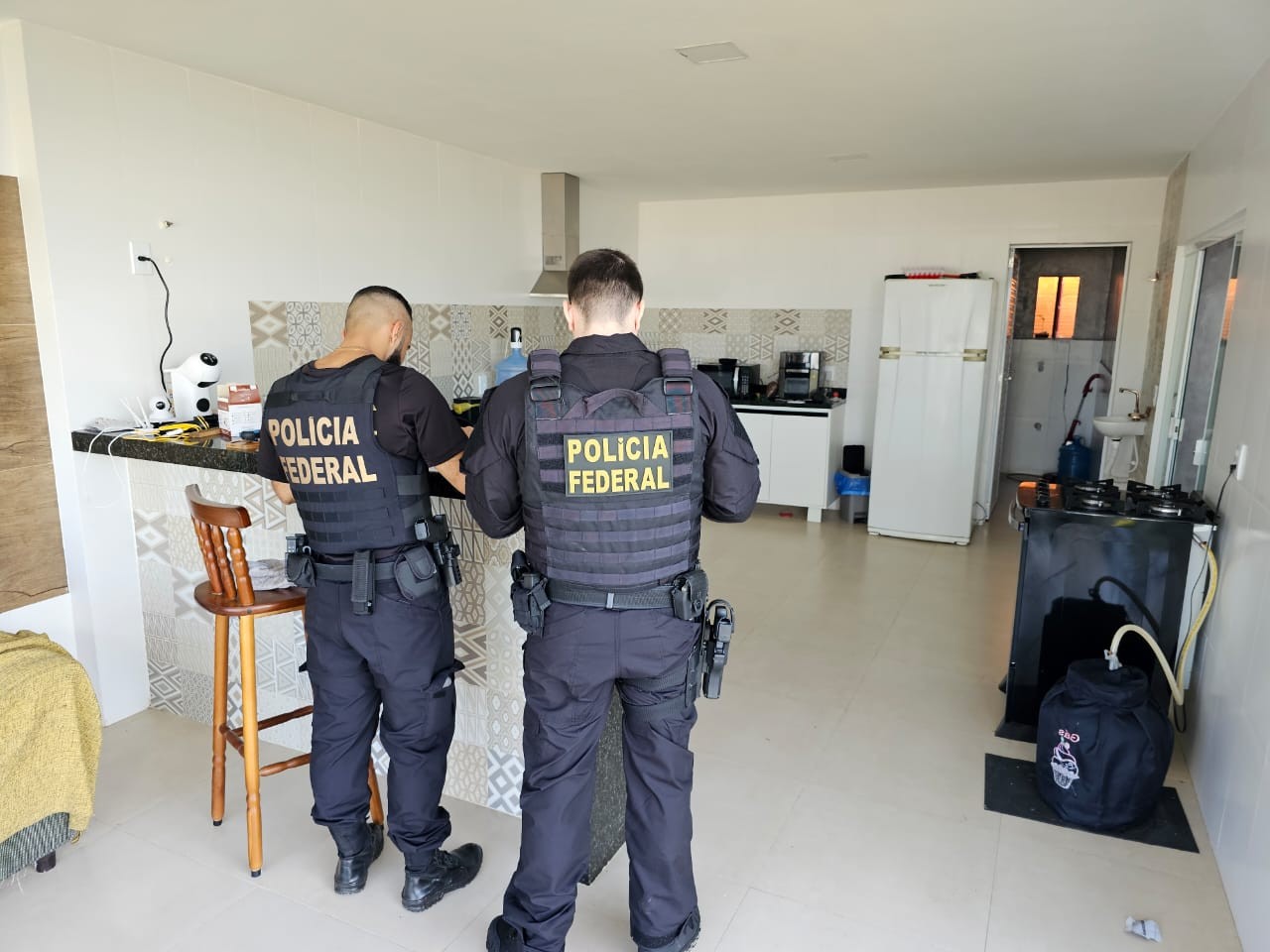 PF deflagra operação contra tráfico internacional de drogas em Jaguarão