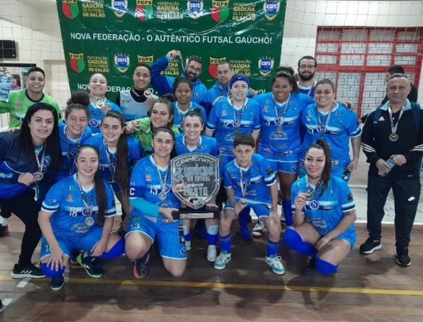 Gurias do Nevoeiro são vice-campeãs da Série Prata de futsal