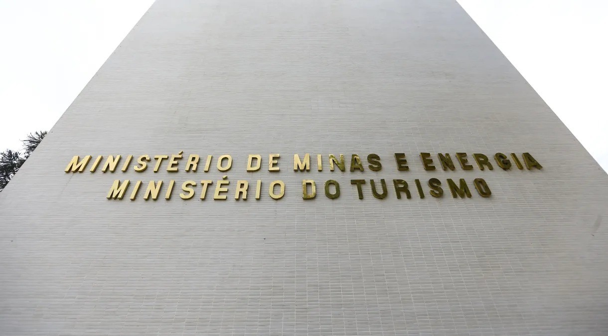 Ministério do Turismo oferece curso gratuito de inglês