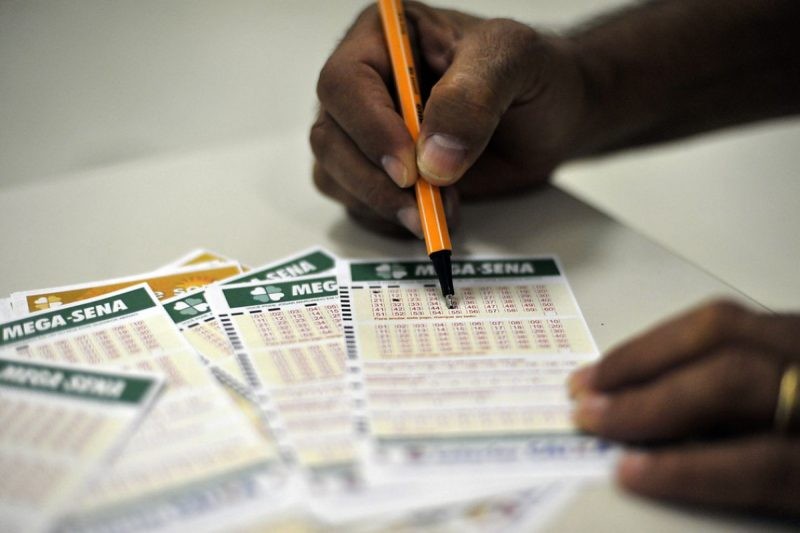 Mega Sena sorteia nesta terça-feira (16) prêmio acumulado em R$ 21 milhões