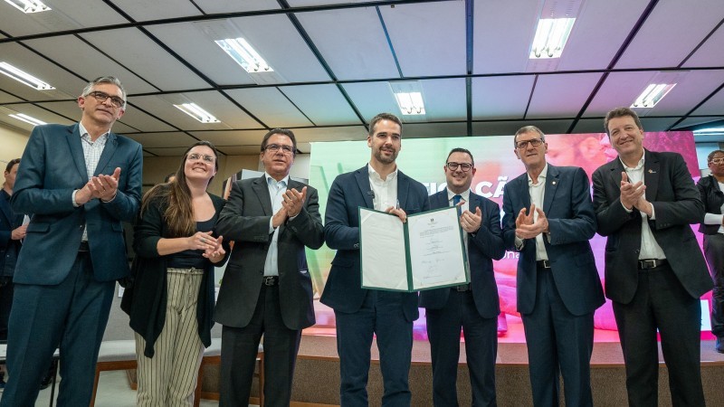 Governo gaúcho lança escola e programas de qualificação profissional