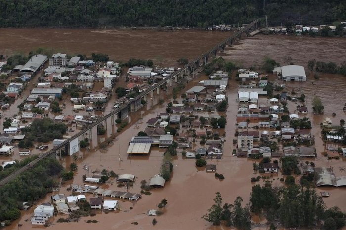 Número de mortos pelas chuvas no Rio Grande do Sul sobe para 21