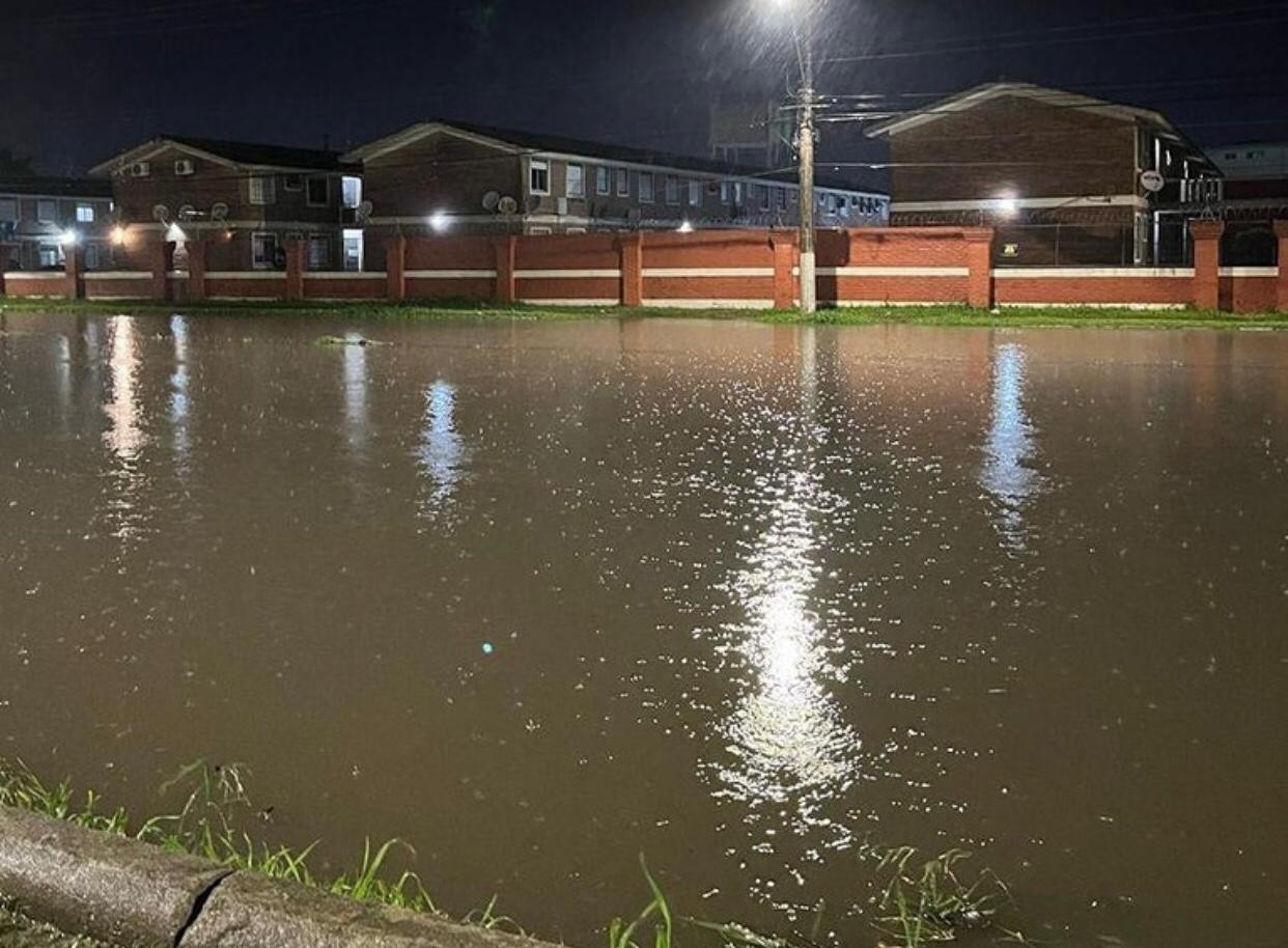 Confira os estragos causados pela chuva na zona sul