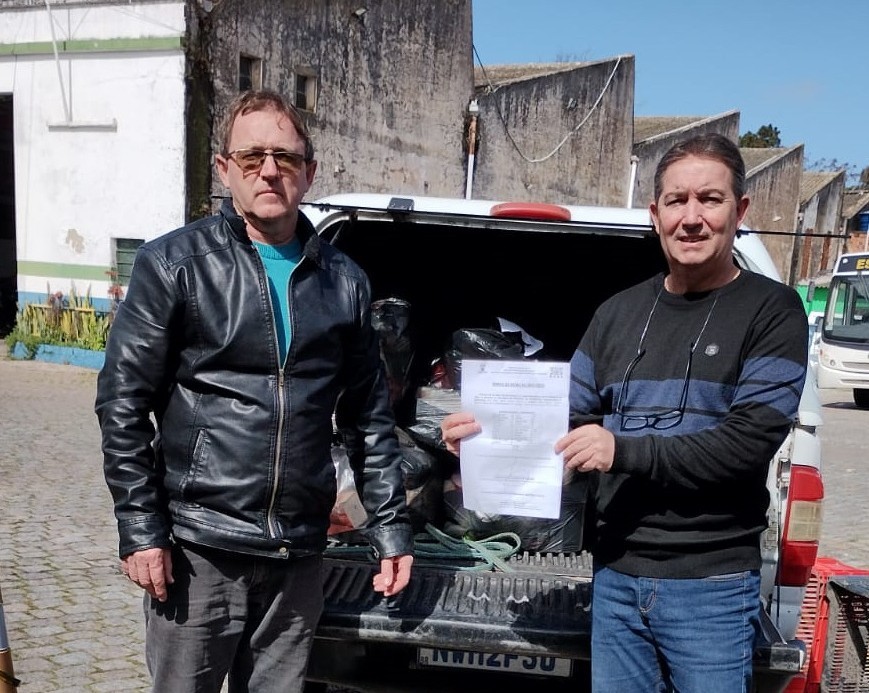 Mercadorias apreendidas por irregularidades são doadas para a Assistência Social