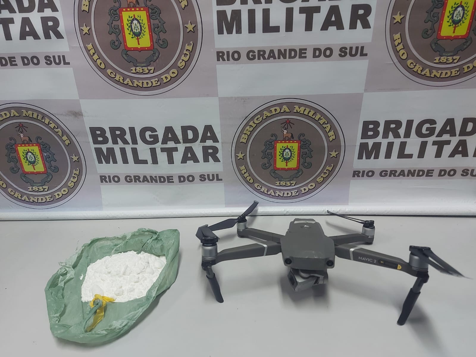Brigada Militar apreende drone que tentava lançar drogas para dentro da Perg
