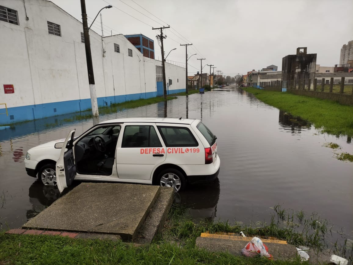 Abrigo na Vila da Quinta já recebe cerca de 100 pessoas afetadas pelas chuvas