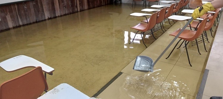 Campus Carreiros da Furg sofre com estragos causados pelas chuvas e falta de recursos