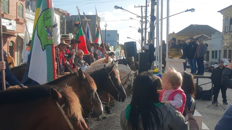 São José do Norte mantém desfiles farroupilhas para 20 de setembro, mas transfere os escolares