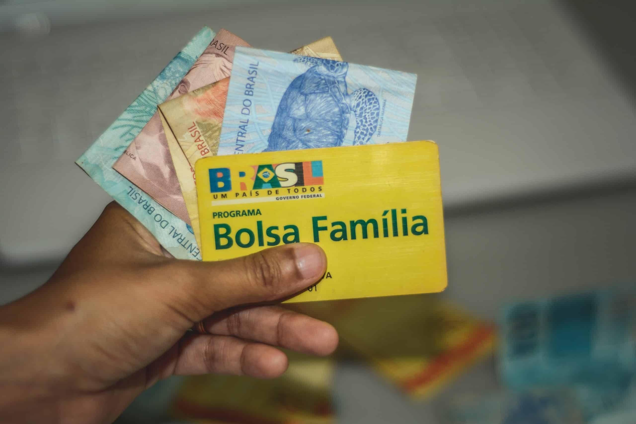 Beneficiários com NIS final 9 recebem parcela do Bolsa Família nesta quinta (28)	