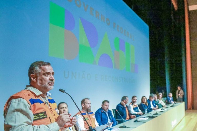 Janja visita RS, entrega 20 mil cestas básicas e Governo Federal abre escritório em Lajeado para auxiliar na reconstrução após enchentes