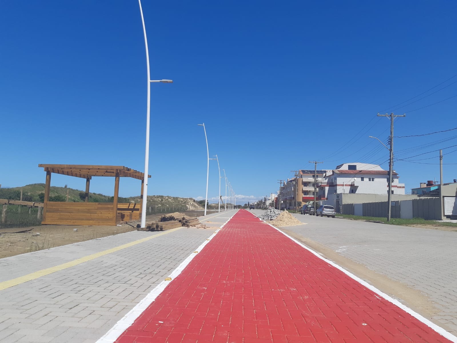 Revitalização do primeiro trecho da Avenida Beira Mar está 90% concluída