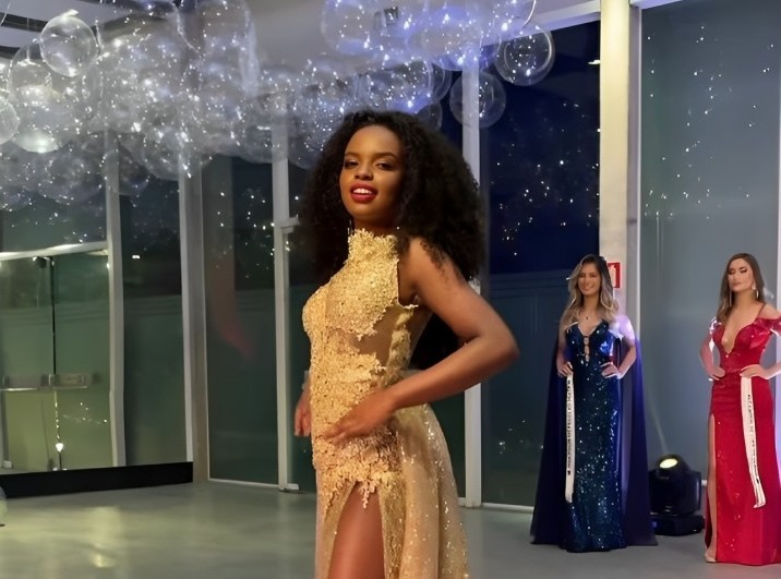 Rio-grandina Luize Machado participa de final do concurso Soberana do Turismo nesta segunda (9)