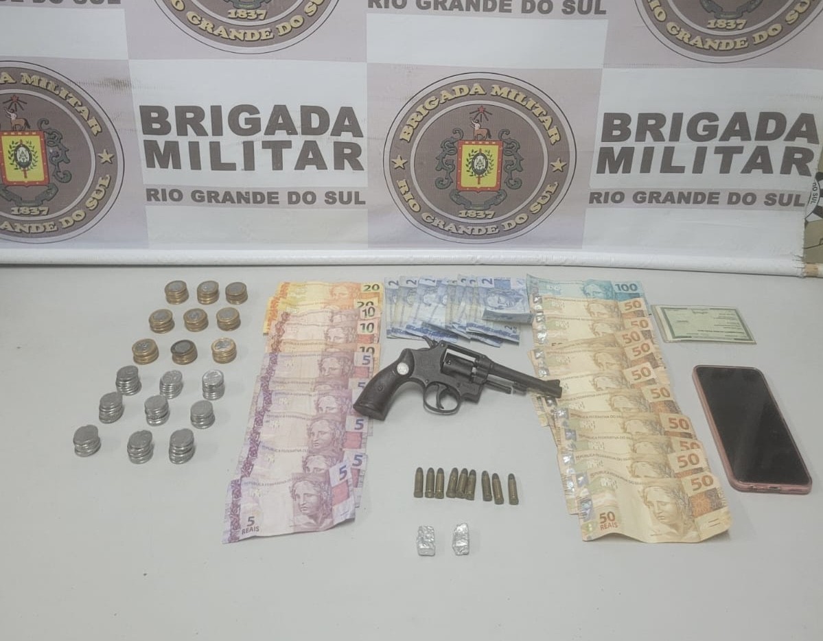 Adolescentes são apreendidos por porte ilegal de arma de fogo