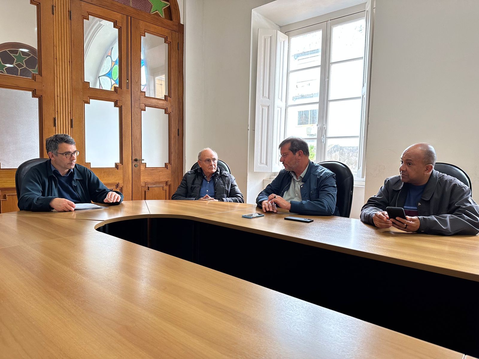 Prefeito Fábio Branco (MDB) recebe Dep. Alexandre Lindenmeyer (PT) e apresenta prejuízos causados por eventos climáticos