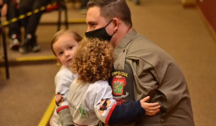 Soldado do Proerd conta com o apoio da comunidade rio-grandina em tratamento de doença rara