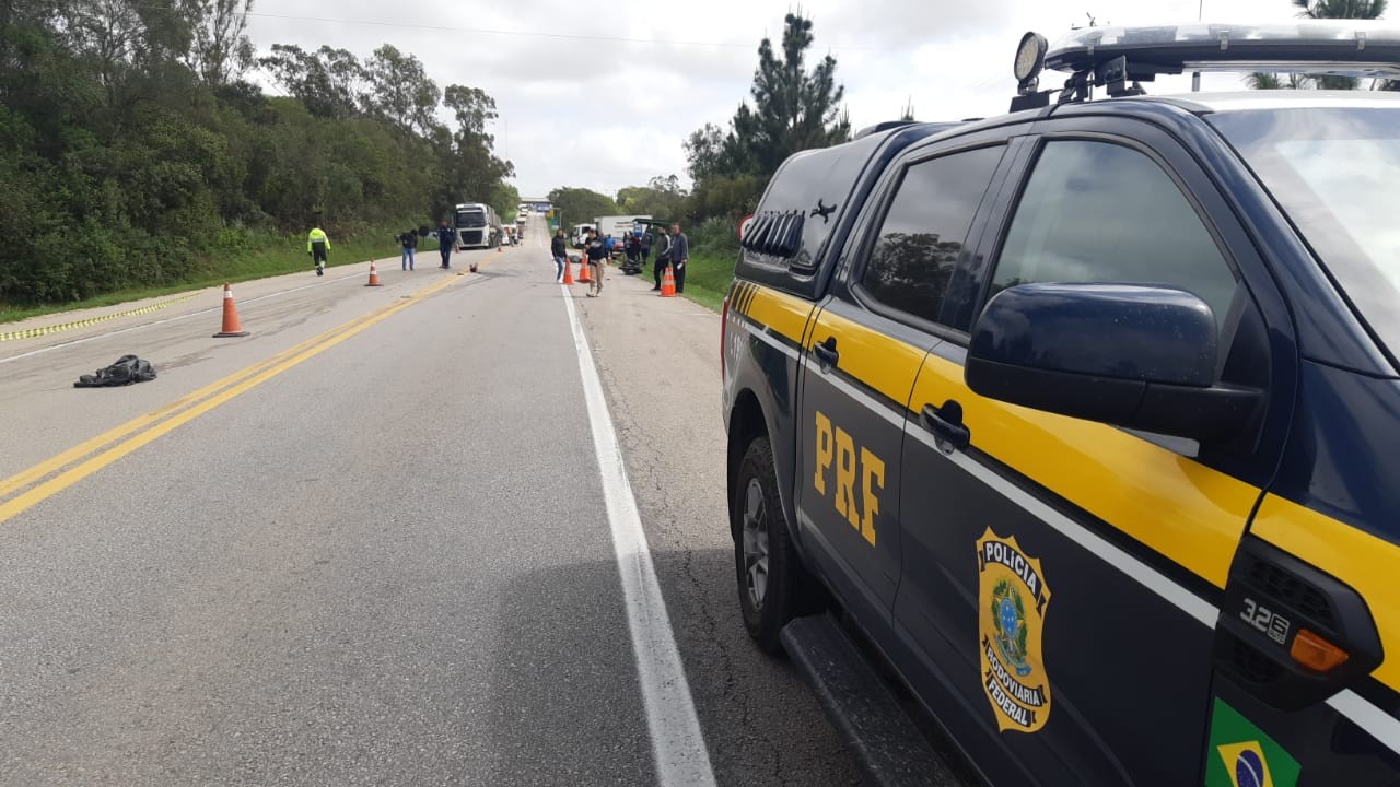 Condutora de moto, de 21 anos, morre em acidente na BR-392 em Canguçu