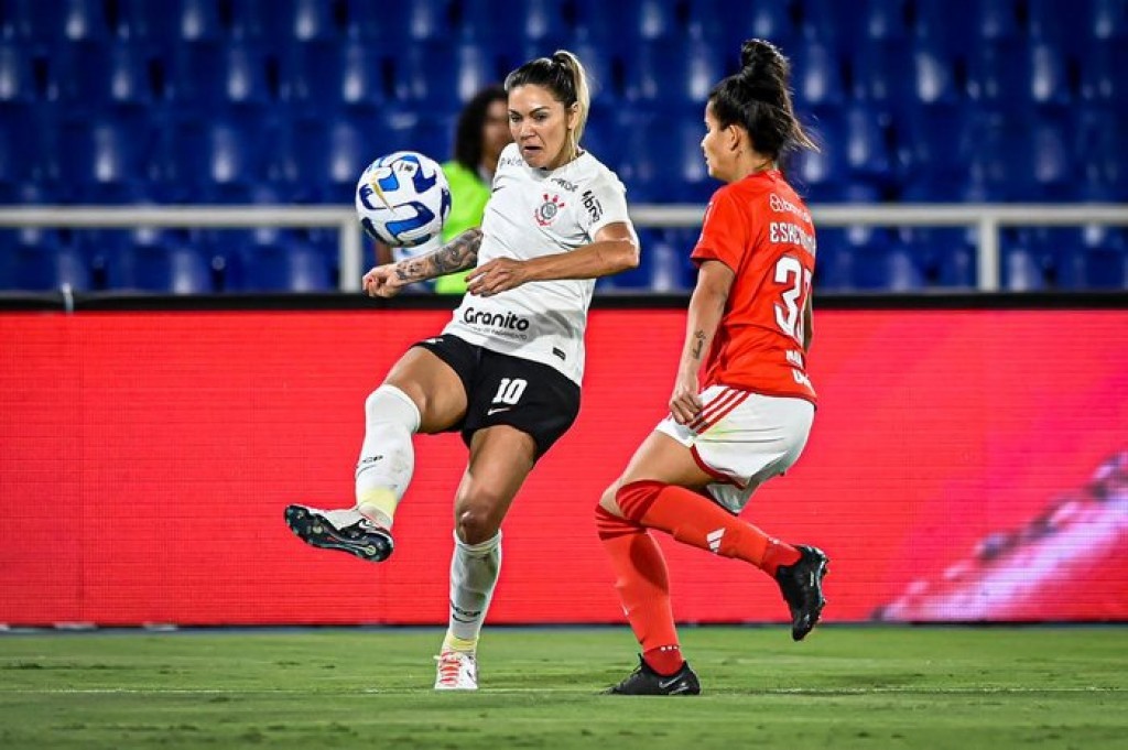 Internacional perde para o Corinthians e dá adeus à Copa Libertadores Feminina 