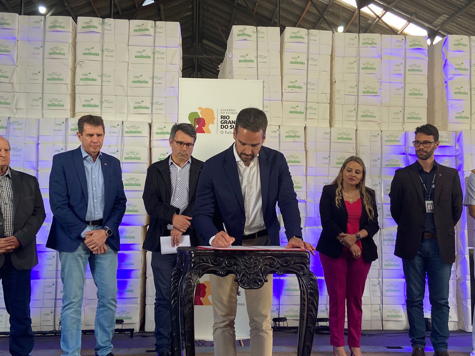 Novo CDI, dragagem e investimentos: confira como foi a visita do governador Eduardo Leite em Rio Grande