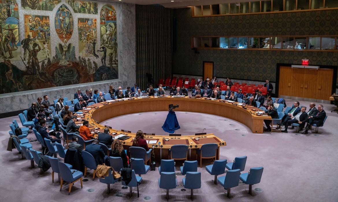 ONU tem reunião de emergência sobre a guerra entre Israel e o Hamas