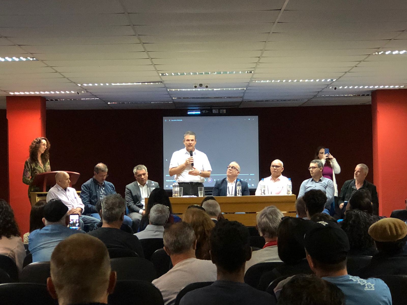 Ministro da Pesca e Agricultura participa de Fórum da Lagoa dos Patos em Rio Grande