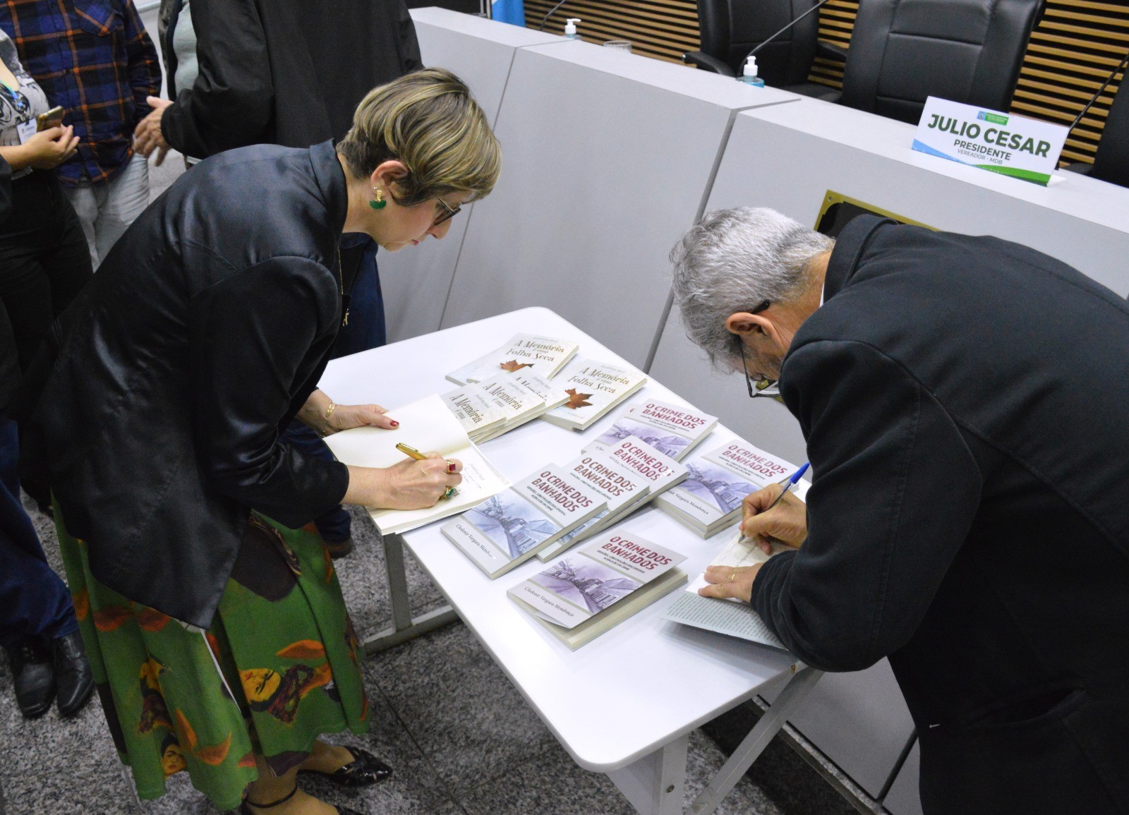 Câmara Municipal realiza sessão para lançamento de obras selecionadas pela Lei do Livro em 2022